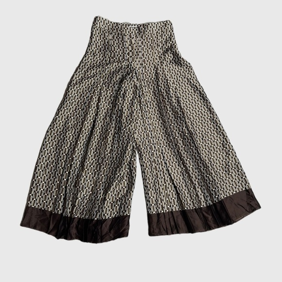 NWT Zara Women’s Printed High Rise Pleated Flowy Culottes Pants Brown XS - Picture 1 of 8